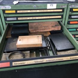 Teleskopschubladen Schränke
