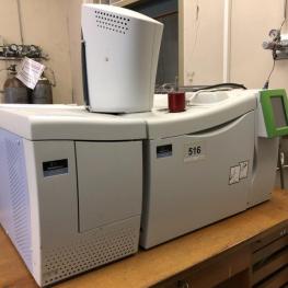 Gas Chromatograph