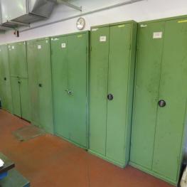 Doppelstahlschrank