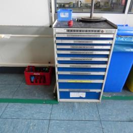 Teleskopwerkzeugschrank