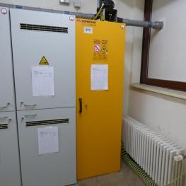 Gefahrstoffschrank