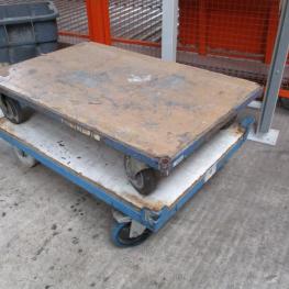 Palettentransportgestelle