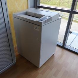Aktenvernichter