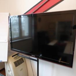 Flat Screen TV