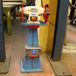 Double Grinder Bench