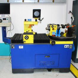Tool Presetting Device