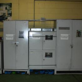 Telescopic pull-out cabinet