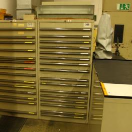 Teleskopauszugschrank