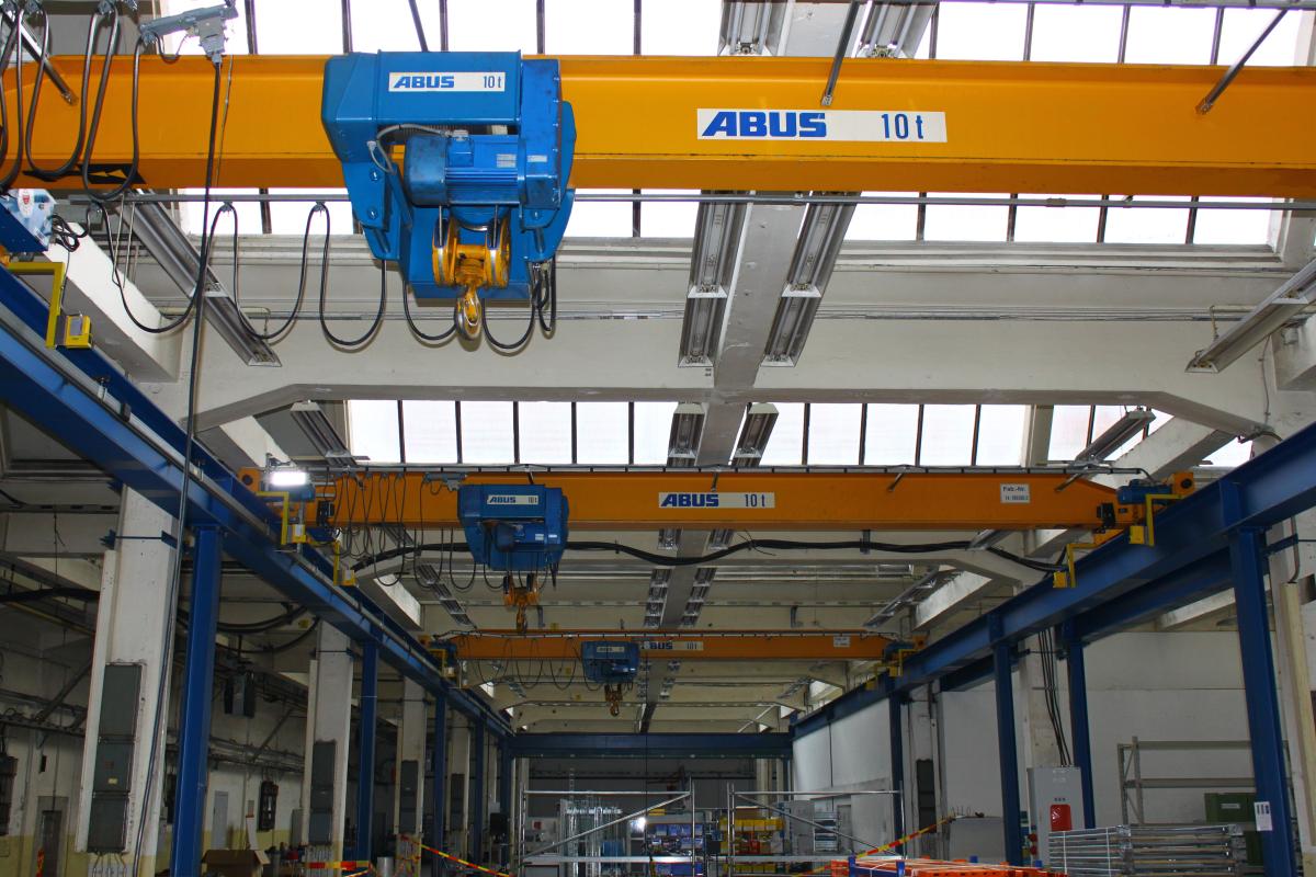 Crane runway system