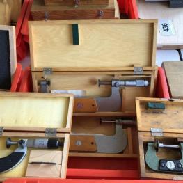 Plate Micrometers