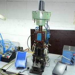 Pneumatik Montagepresse