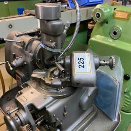 Kegelradfräsmaschine