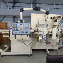 Falt und Legemaschine