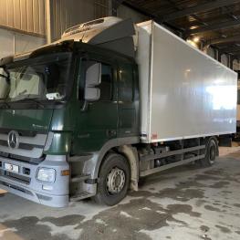 Truck