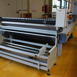 Textile Cutting Machine