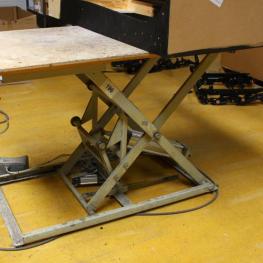 Scissor Lift Table