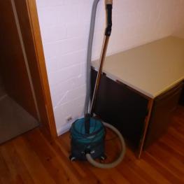 Industrial Vacuum Cleaner