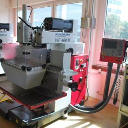 Universal Fräs und Bohrmaschine
