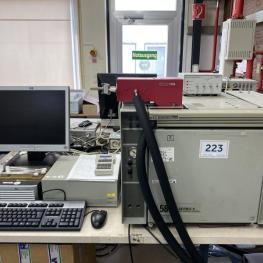 Gas Chromatograph