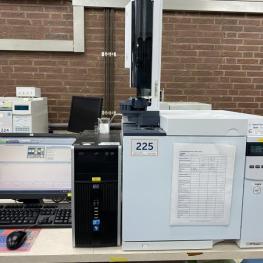 Gas Chromatograph