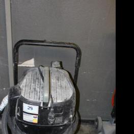 Industrial Vacuum Cleaner