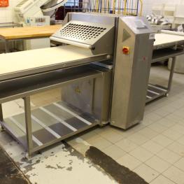 Teigausrollmaschine