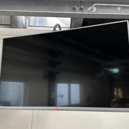 Flachbildfernseher
