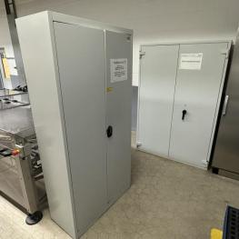Stahlblechschrank