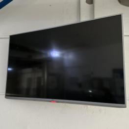 Flachbildfernseher