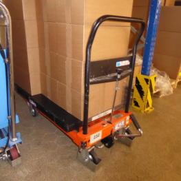 Scissor Lift Truck