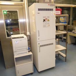 Säure Laugen Schrank