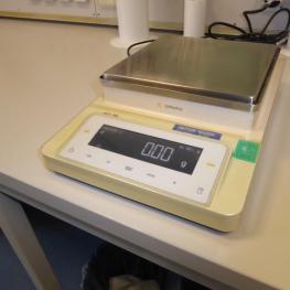 Laborwaage