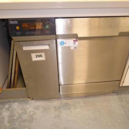 Laboratory Dishwasher