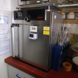 Heating Cabinet