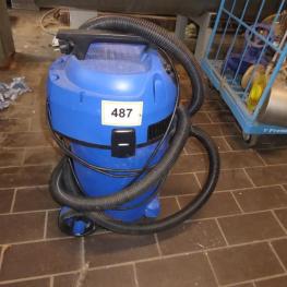 Industrial Vacuum Cleaner