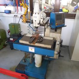 Werkzeugfräsmaschine