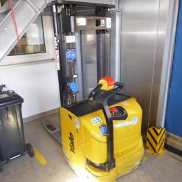 Electric Pallet Truck