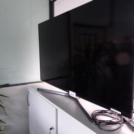 Flachbildfernseher