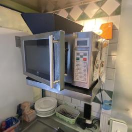 Microwave Oven