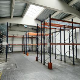 Lfm. Paletten Schwerlastregalanlage