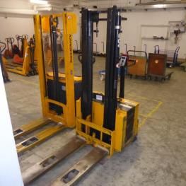 Electric High Lift Truck