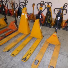 Scissor Lift Truck
