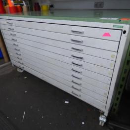 Planschrank