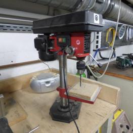 Tischbohrmaschine