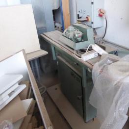 Kantenleimmaschine
