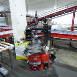 Reifenmontiermaschine