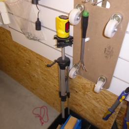 Kreuzlinienlaser