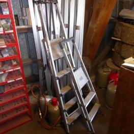 Aluminium Stepladders