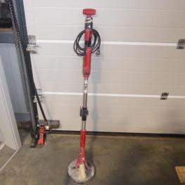 Electric Grinding Giraffe