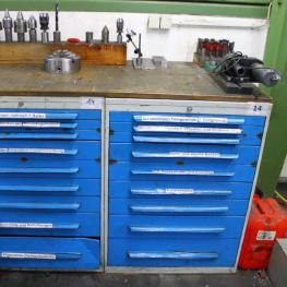 Teleskopauszugschrank
